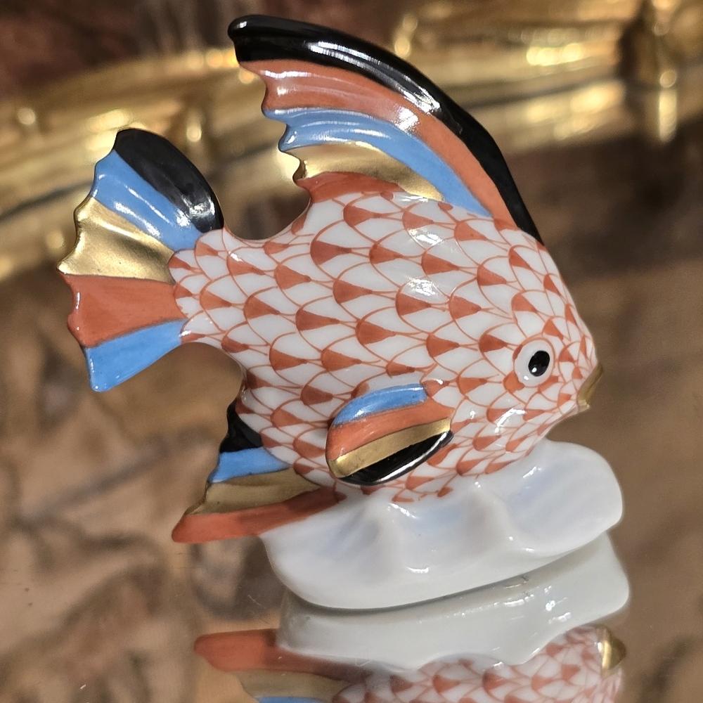 herend porcelain red rust fish scale angelfish #5295 2.5" vintage - Picture 2 of 3